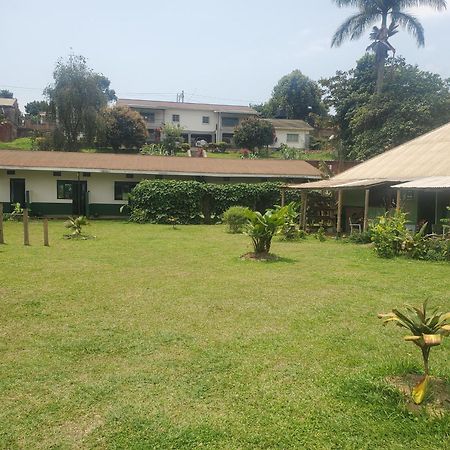 Gaia Eco Hub Bnb Fort Portal Bagian luar foto