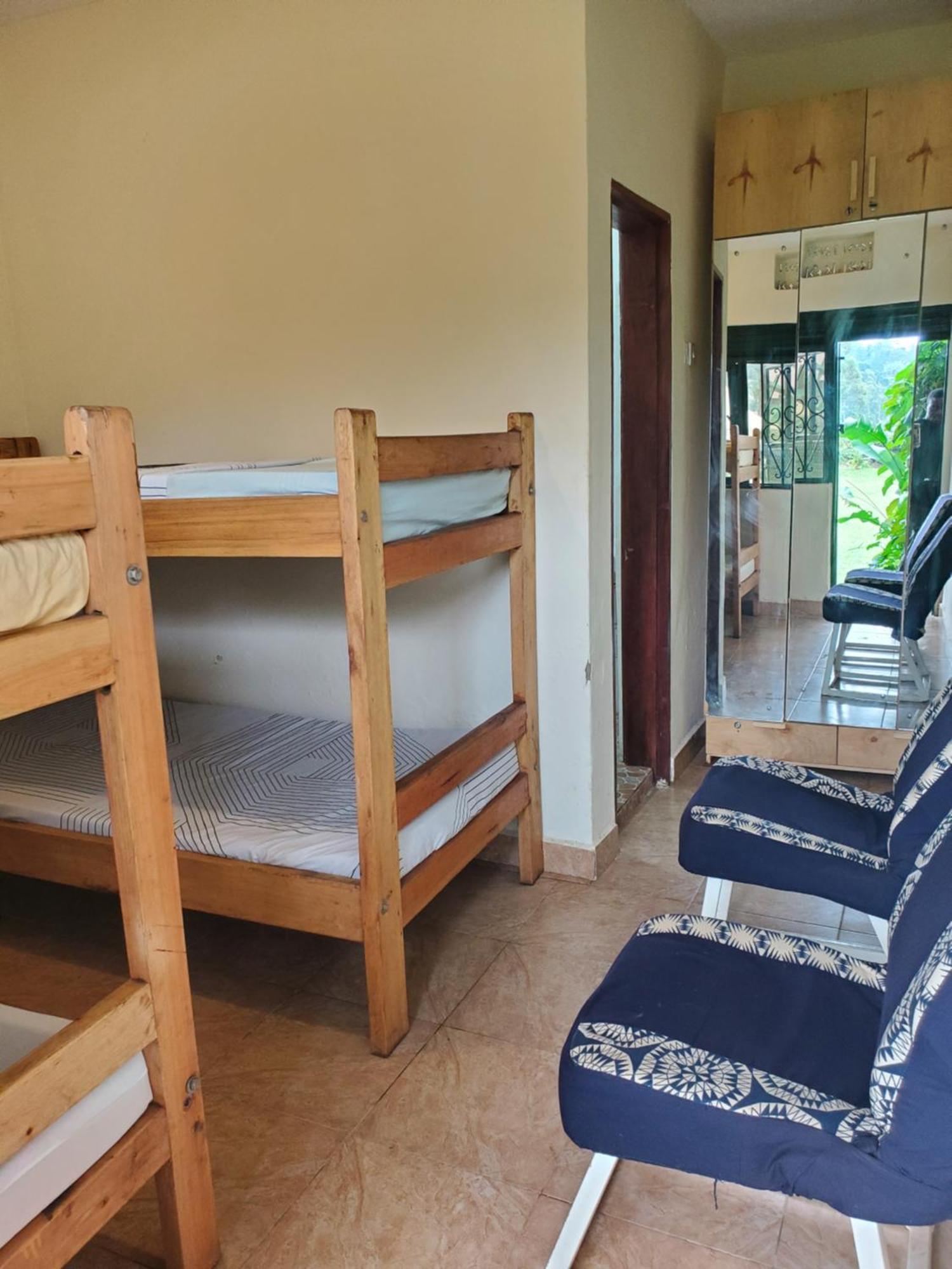 Gaia Eco Hub Bnb Fort Portal Bagian luar foto